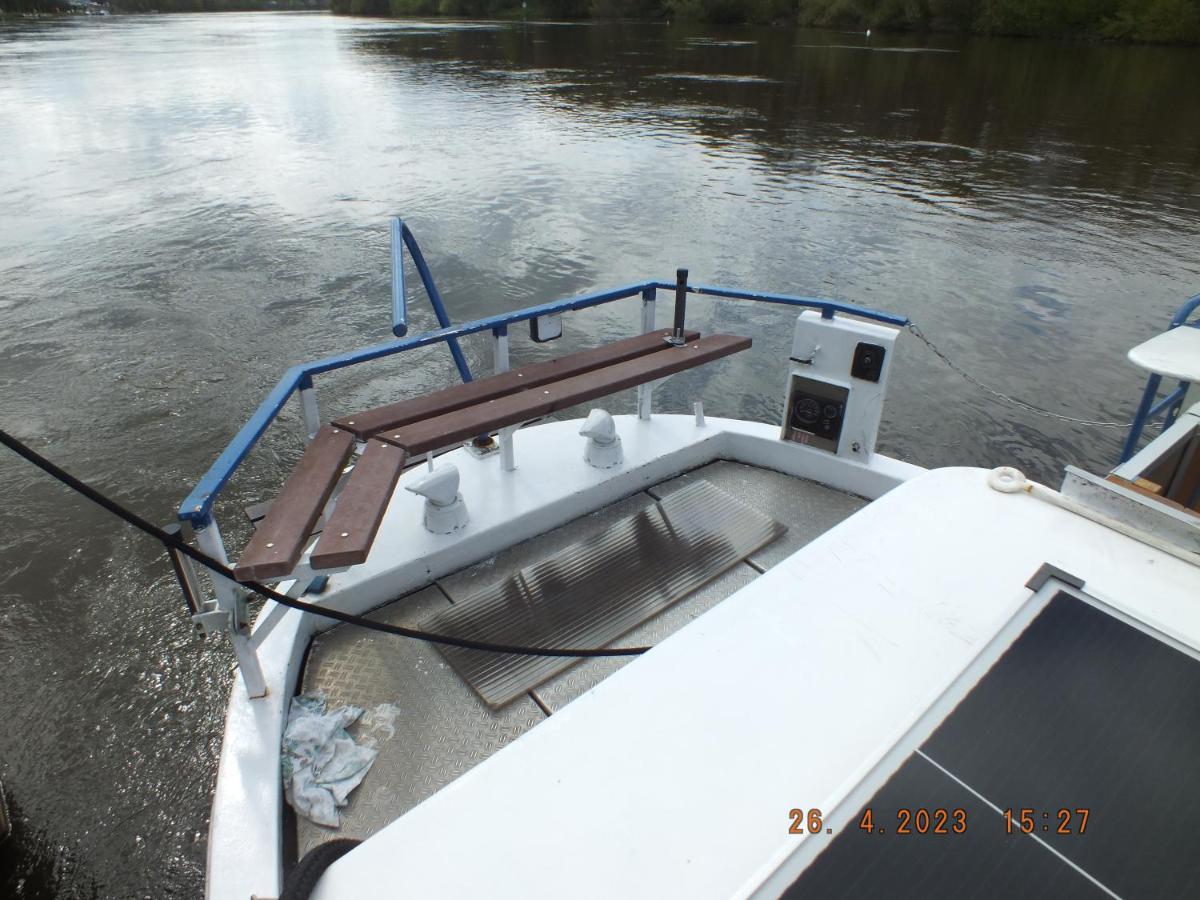 Zouw Hausboat Zakotven -Pouze Ubytovani Roudnice nad Labem Εξωτερικό φωτογραφία