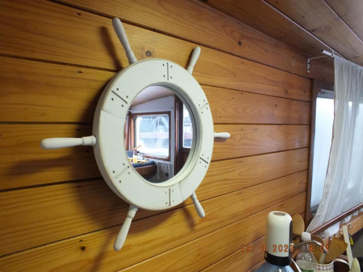 Zouw Hausboat Zakotven -Pouze Ubytovani Roudnice nad Labem Εξωτερικό φωτογραφία