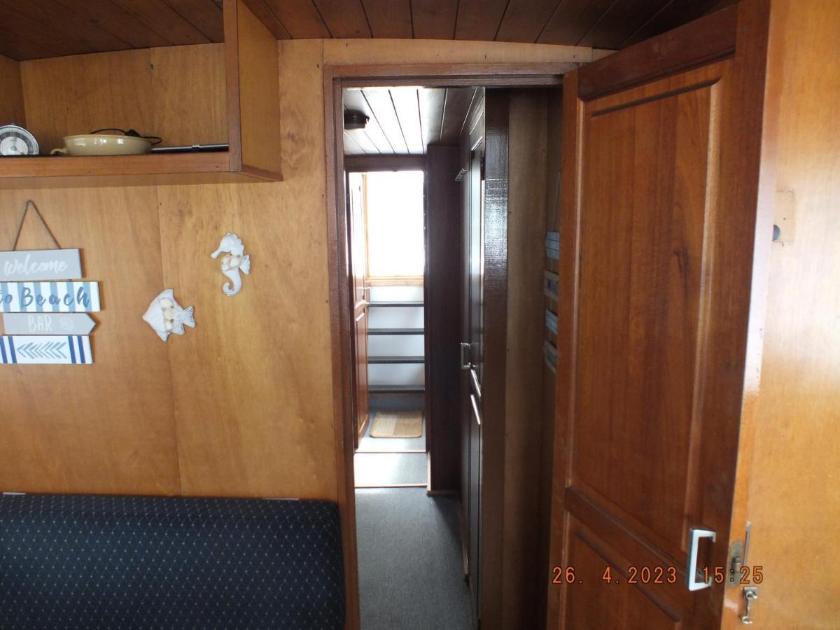 Zouw Hausboat Zakotven -Pouze Ubytovani Roudnice nad Labem Εξωτερικό φωτογραφία