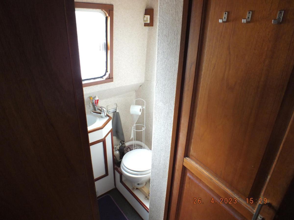Zouw Hausboat Zakotven -Pouze Ubytovani Roudnice nad Labem Εξωτερικό φωτογραφία