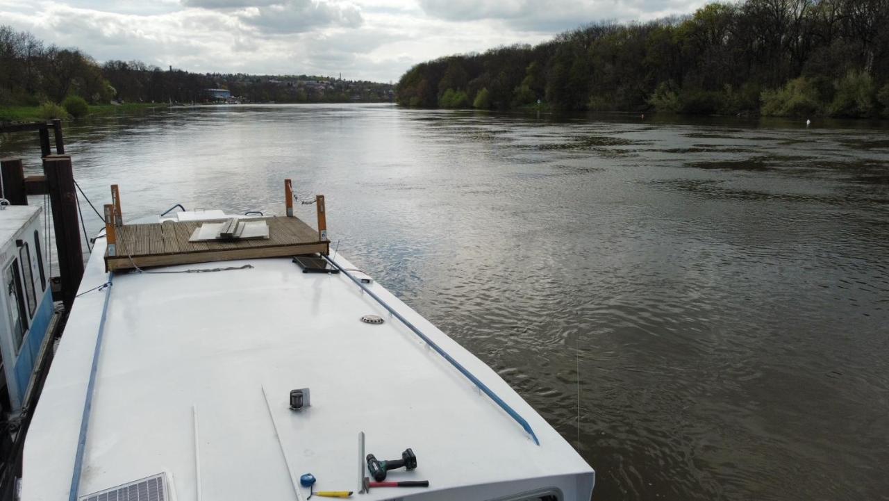 Zouw Hausboat Zakotven -Pouze Ubytovani Roudnice nad Labem Εξωτερικό φωτογραφία